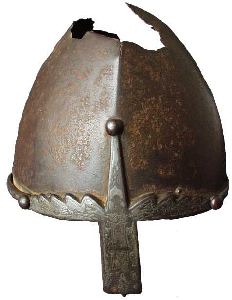 Svatováclavská helma, 2. pol. 10. stol., echy